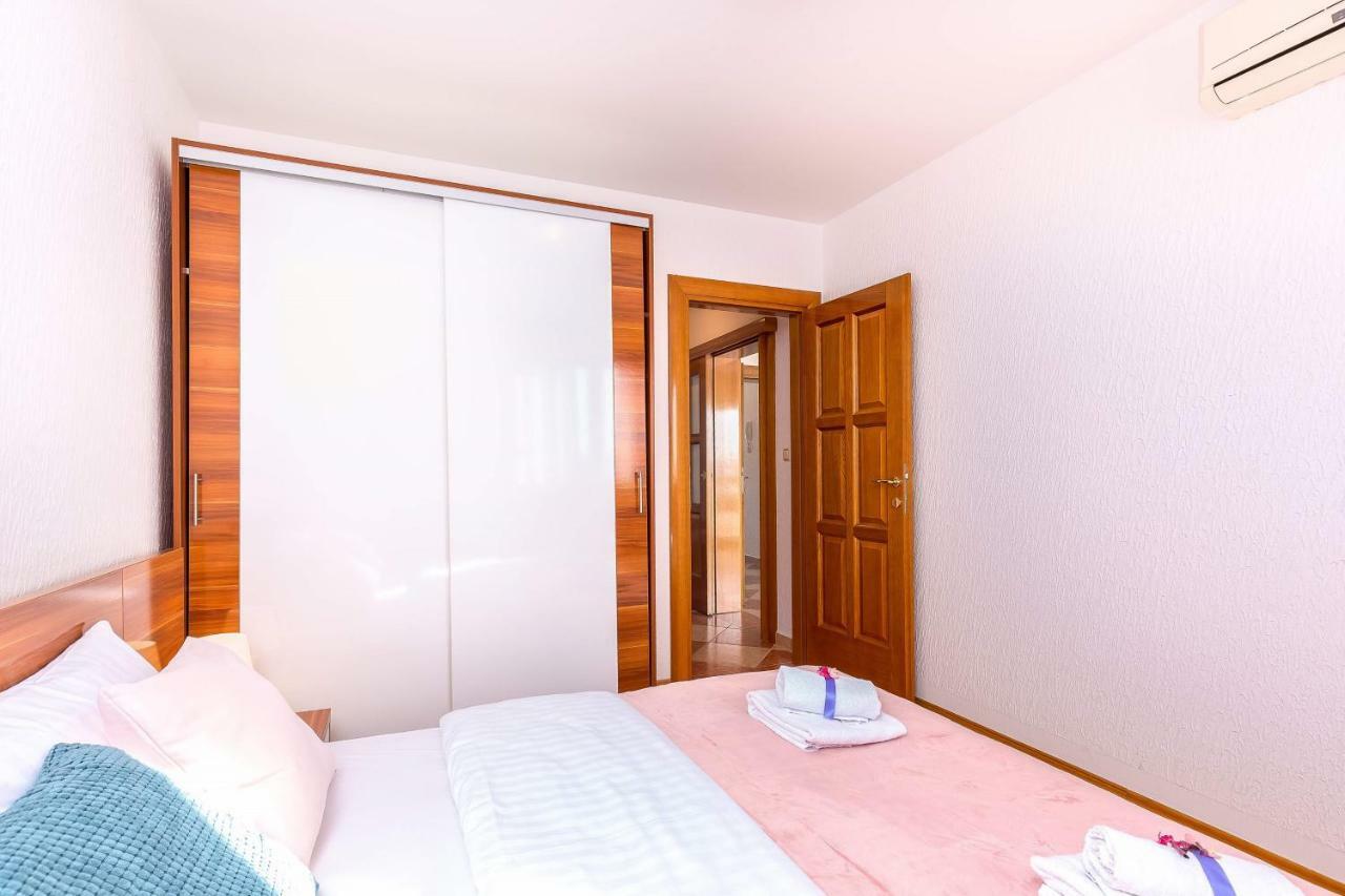 Apartments Lulic 크리크베니카 외부 사진